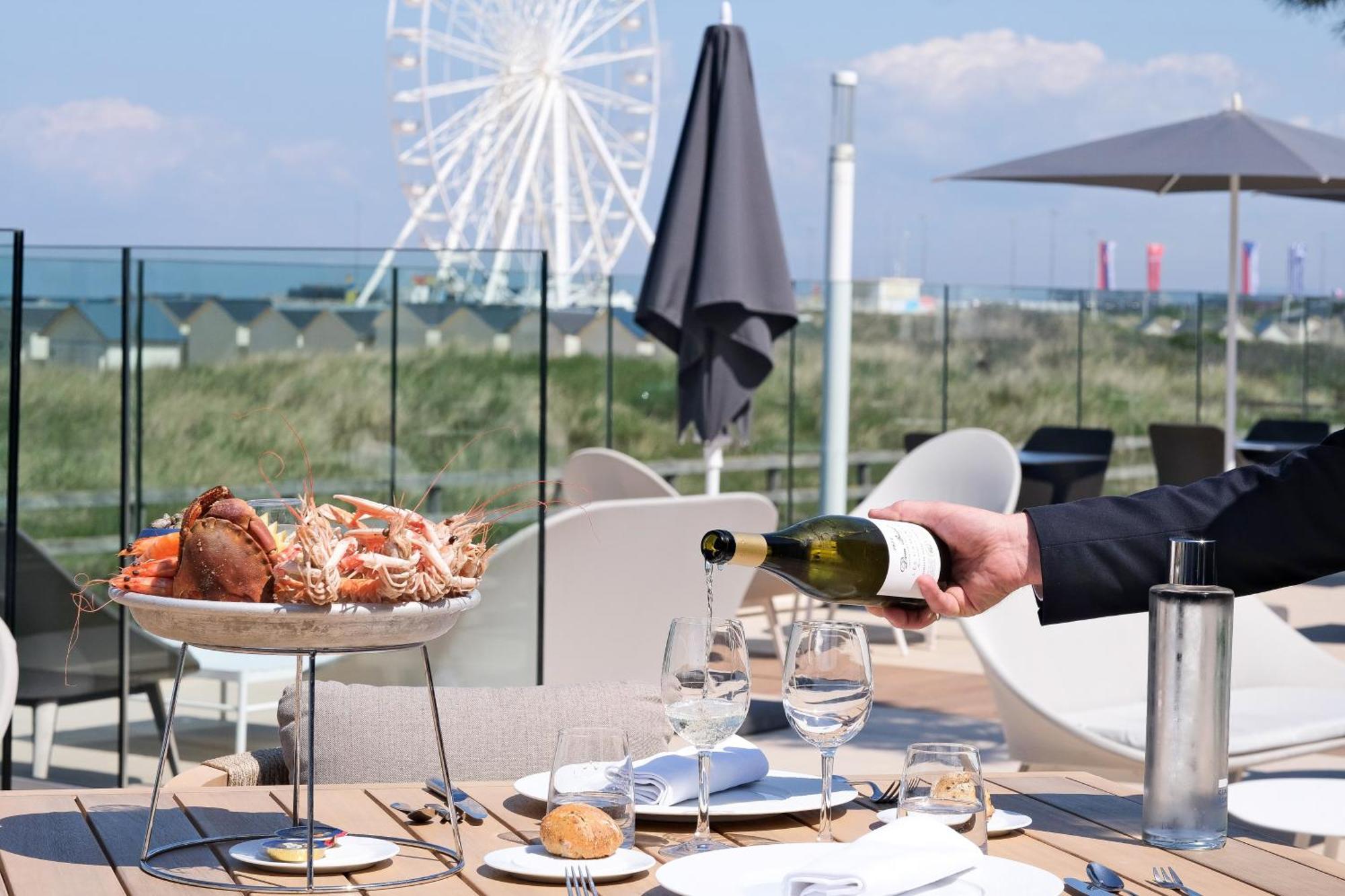 Thalazur Ouistreham - Hotel & Spa Экстерьер фото